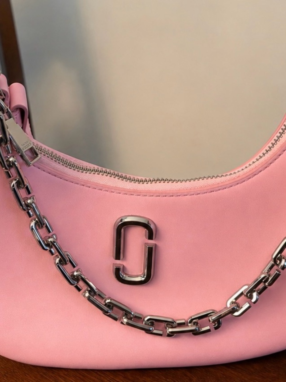 Marc Jacobs Pink Chain-Accent Shoulder Bag - Picture 3 of 7